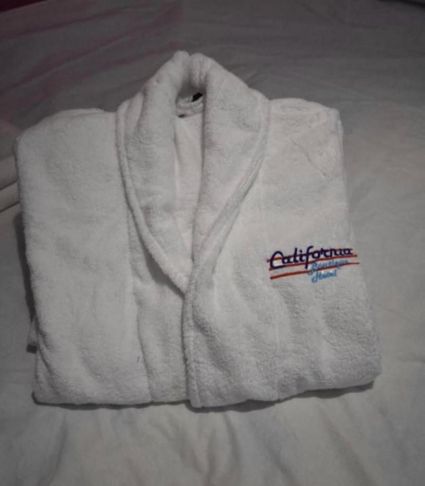 Hotel California Boutique Erévan Extérieur photo
