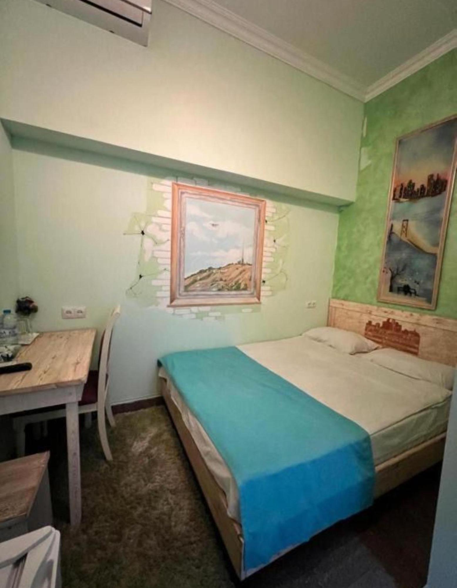 Hotel California Boutique Erévan Extérieur photo